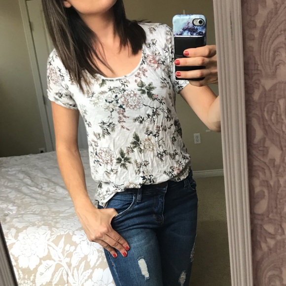 Lucky Brand 🍀 Floral Print T Shirt - Picture 2 of 3